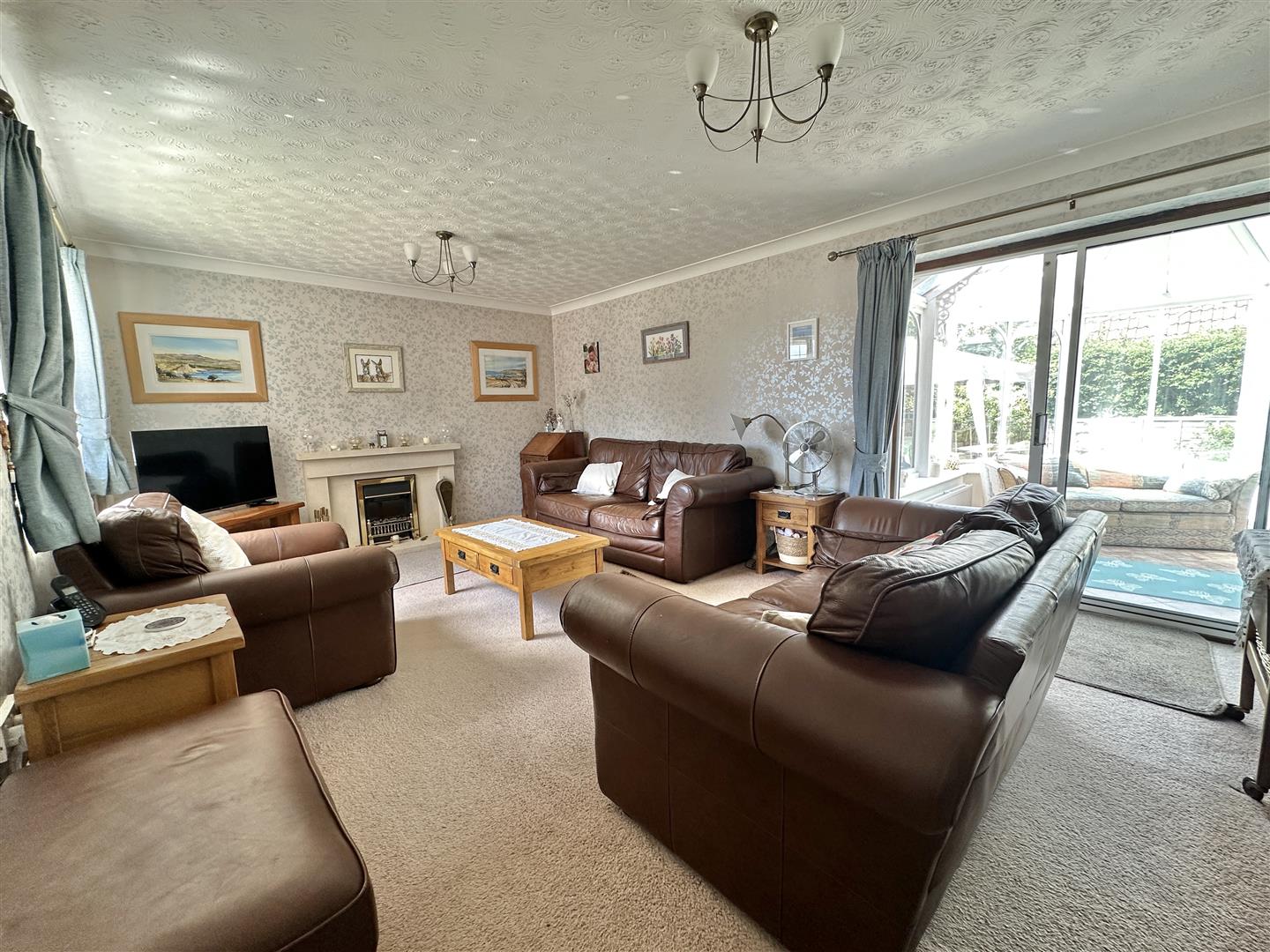 Cruse Close, Chippenham